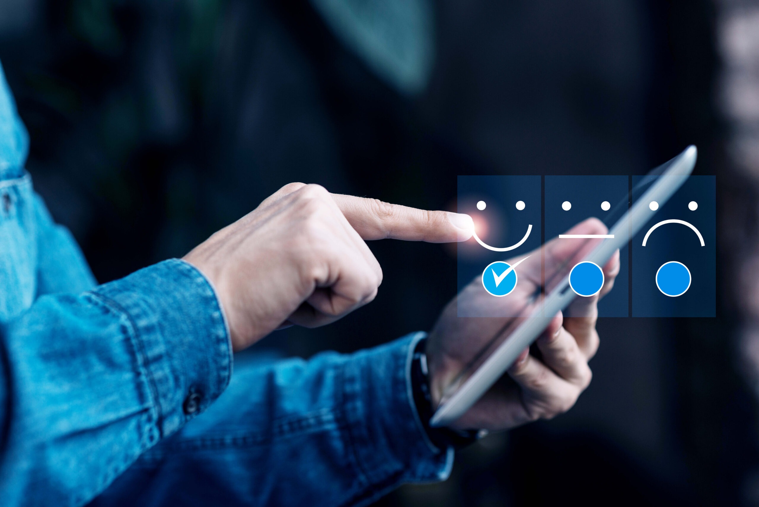 Best Customer Experience Metrics for 2025 – NPS, CSAT, CES & More
